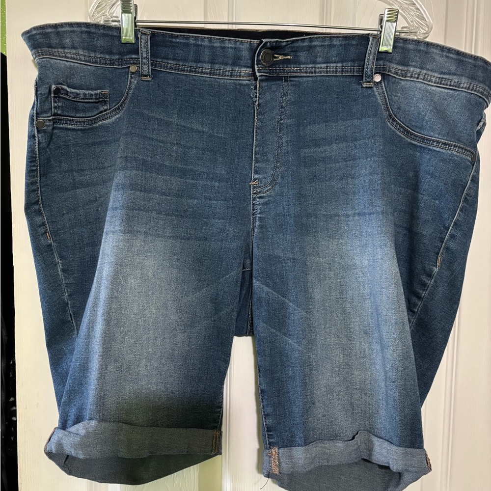 Casual Blue Denim Shorts